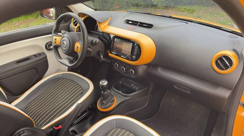 Renault Twingo III 1.0 SCe 75 Intens