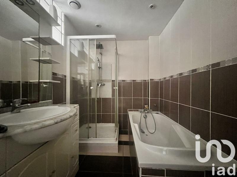 Maison - 179 m² - 5 pièces