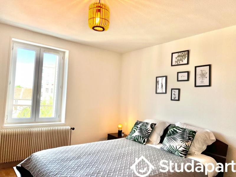 Chambre - 18 m² - 1 pièce