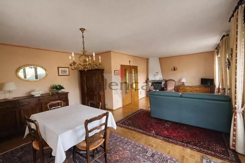 Maison - 162 m² - 7 pièces