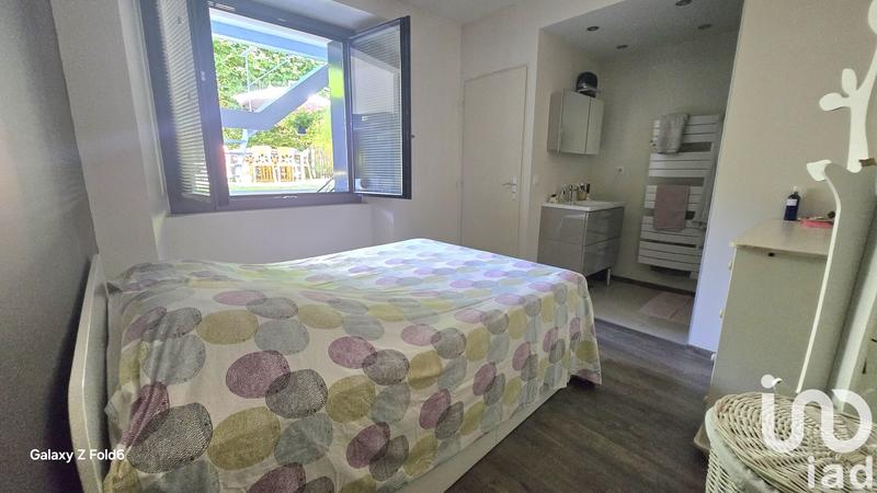 Maison - 205 m² - 8 pièces