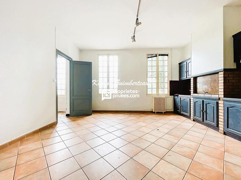 Maison - 200 m² - 9 pièces