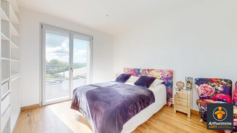 Villa - 135 m² - 6 pièces