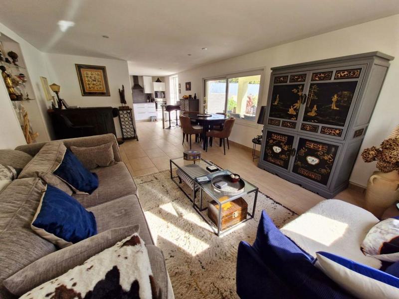 Villa - 144 m² - 6 pièces