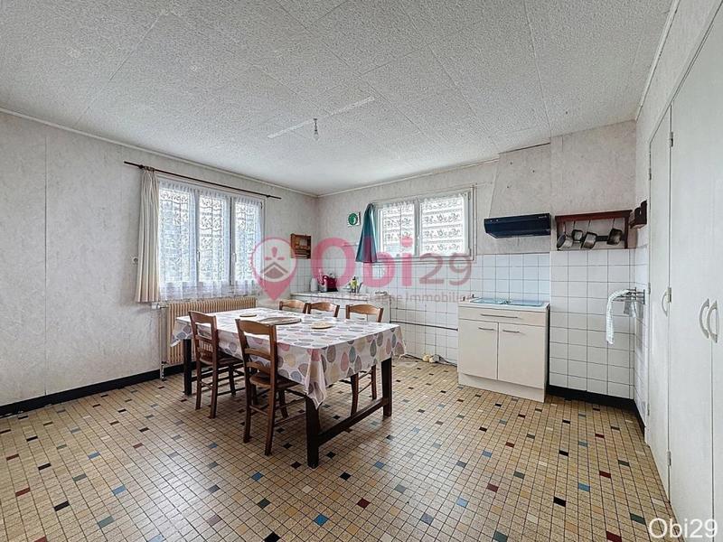 Maison traditionnelle - 118 m² - 8 pièces