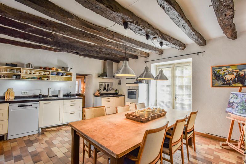 Maison - 150 m² - 7 pièces