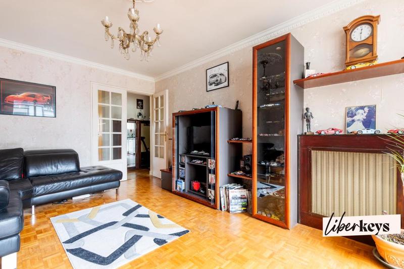 Appartement - 85 m² - 4 pièces