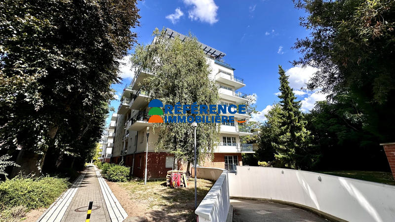 Appartement - 128 m² - 5 pièces