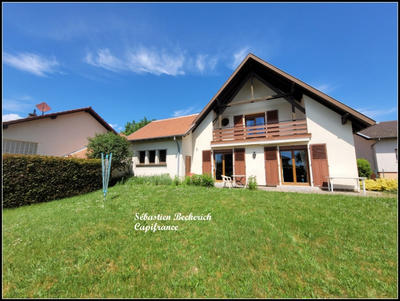 Maison - 185 m² - 7 pièces