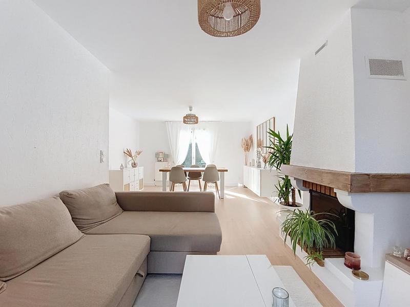 Pavillon - 75 m² - 4 pièces