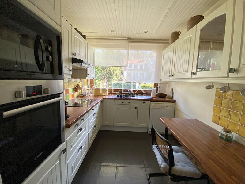 Maison - 111 m² - 5 pièces