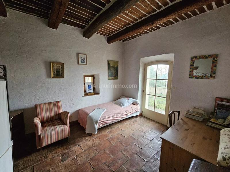 Maison - 180 m² - 7 pièces