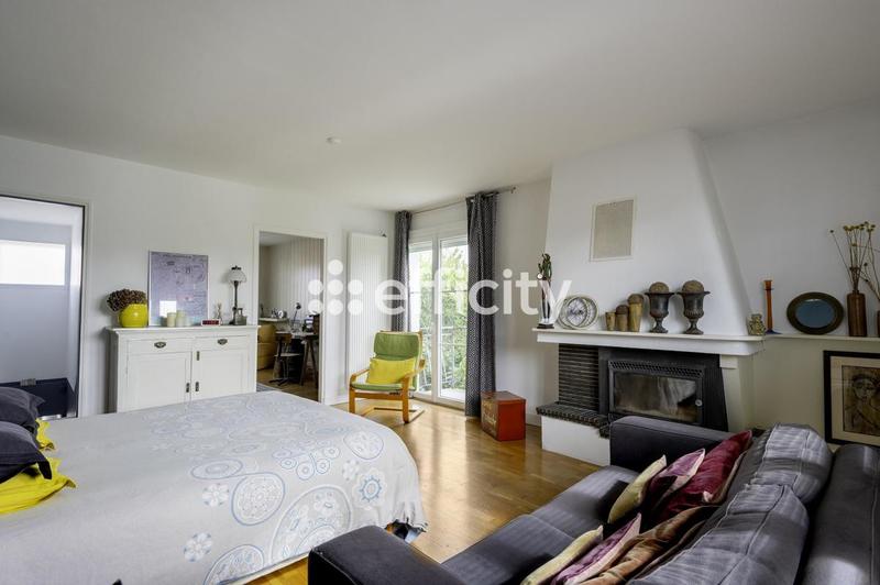 Maison - 152 m² - 6 pièces