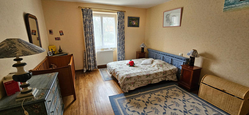 Maison - 190 m² - 6 pièces