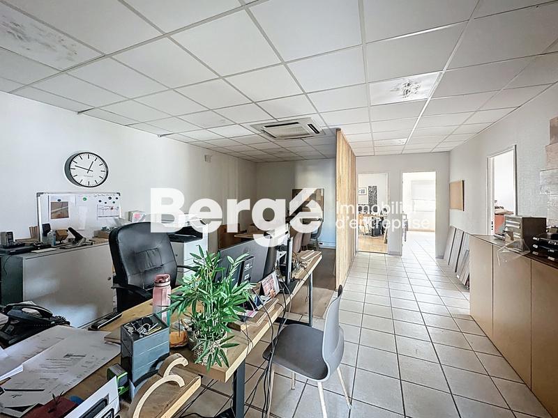 Entrepôt - 1 648 m²