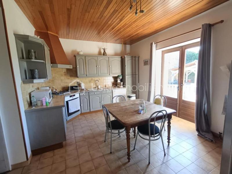 Maison en pierre - 132 m² - 6 pièces