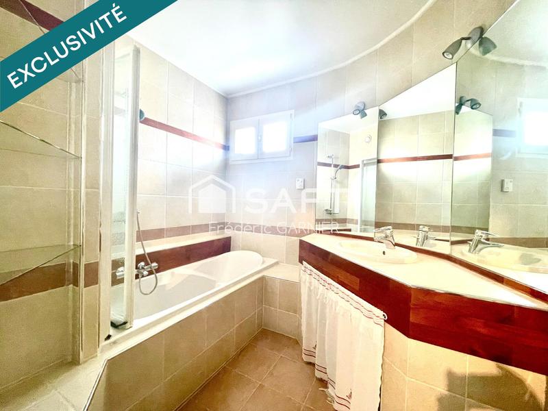 Appartement - 119 m² - 6 pièces