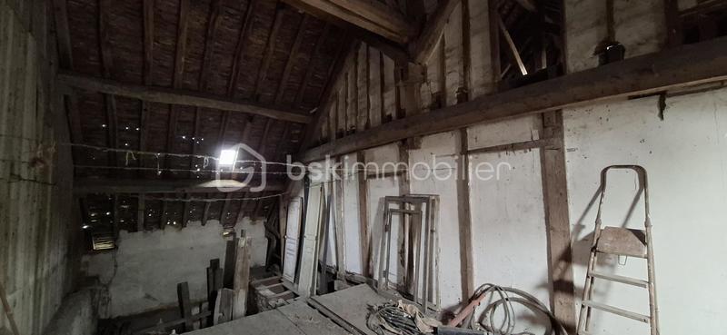 Moulin - 235 m² - 9 pièces