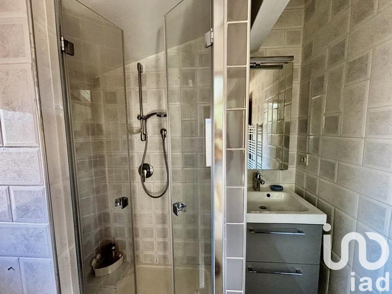 Maison - 212 m² - 8 pièces