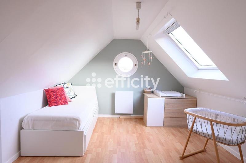 Maison - 151 m² - 7 pièces