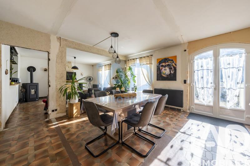 Maison - 145 m² - 6 pièces