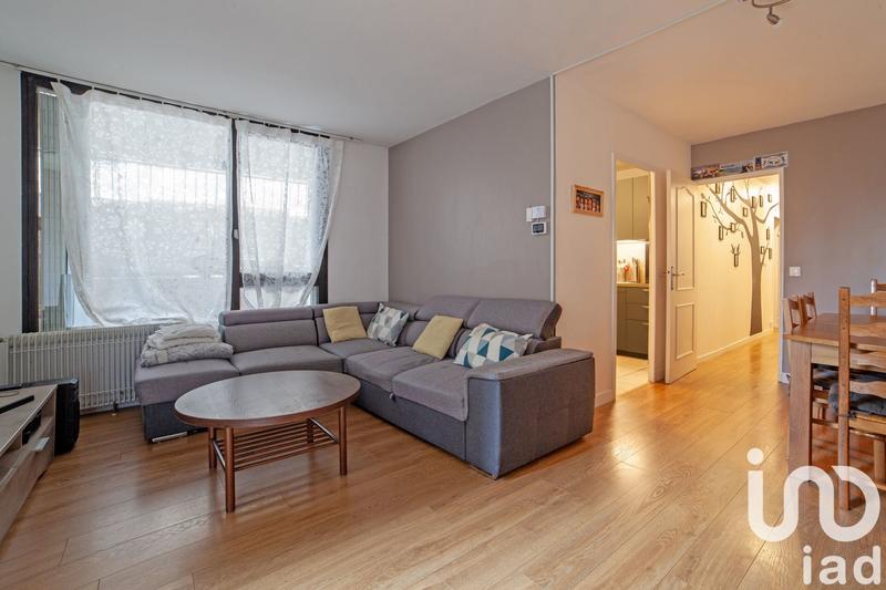 Appartement - 98 m² - 5 pièces