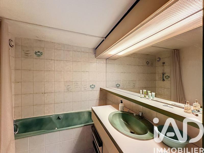 Maison - 210 m² - 6 pièces