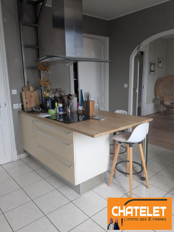 Appartement - 103 m² - 4 pièces