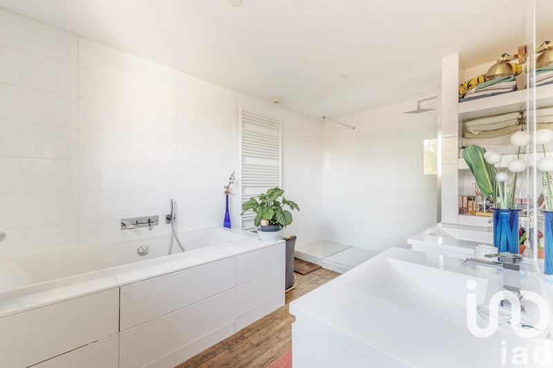 Maison de ville - 112 m² - 4 pièces