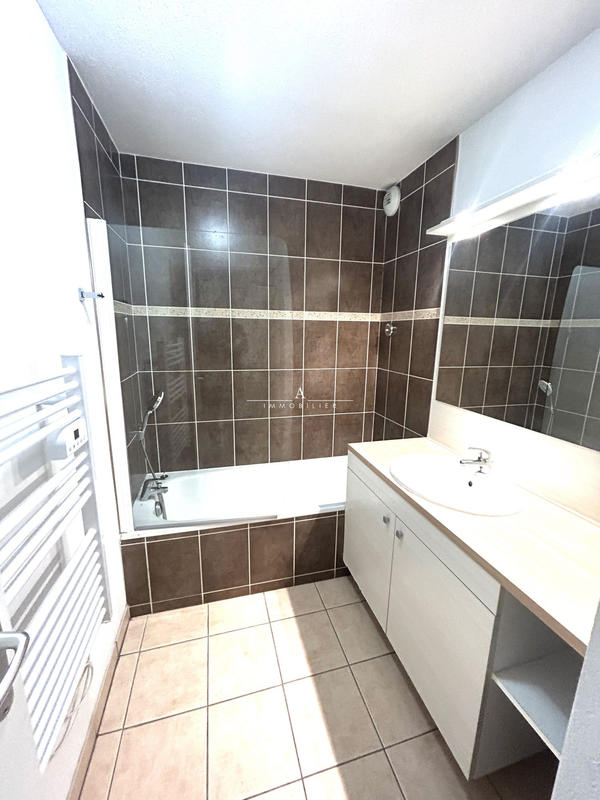 Appartement - 50 m² - 4 pièces