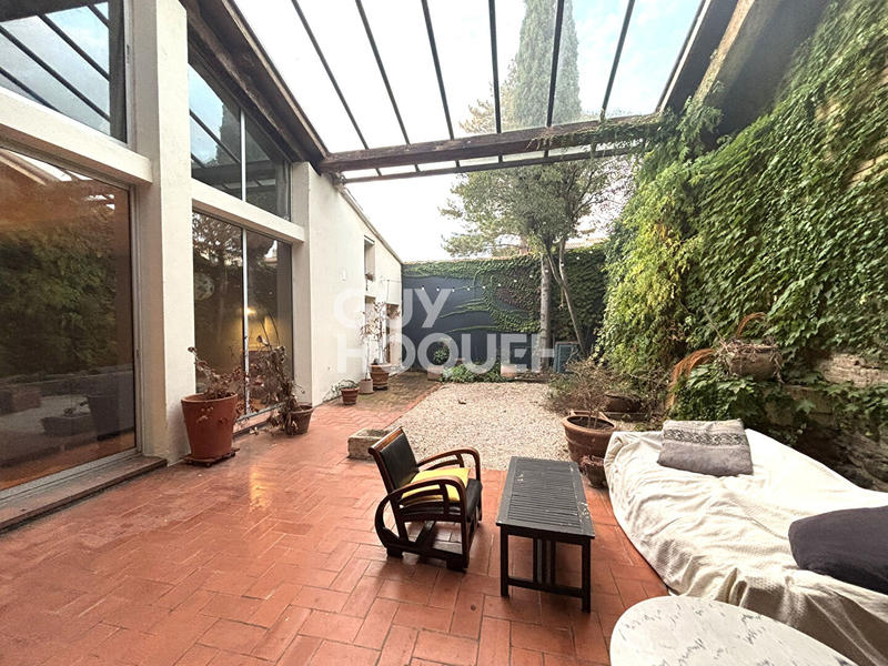 Maison - 204 m² - 6 pièces