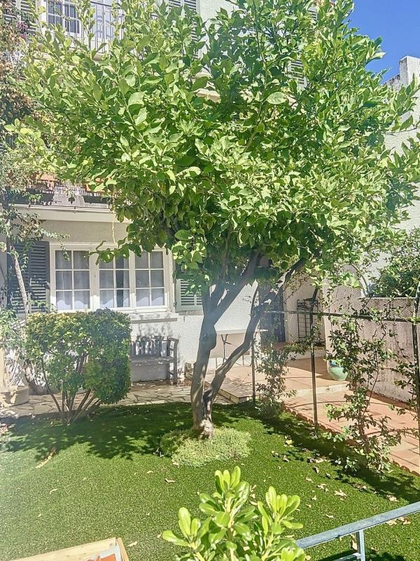 Maison jumelée - 128 m² - 5 pièces