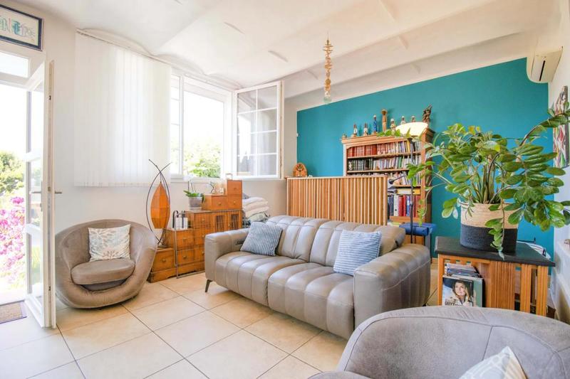 Maison - 179 m² - 8 pièces