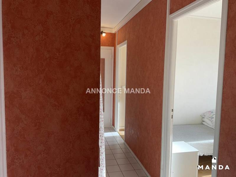 Chambre - 15 m² - 4 pièces