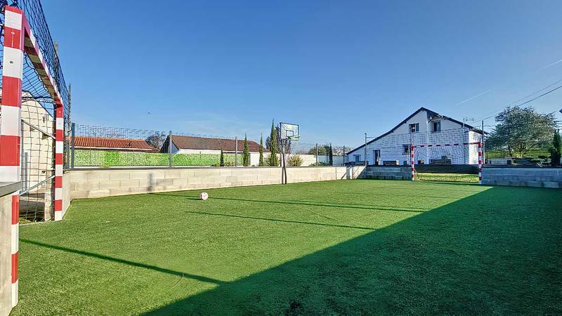 Maison - 128 m² - 5 pièces