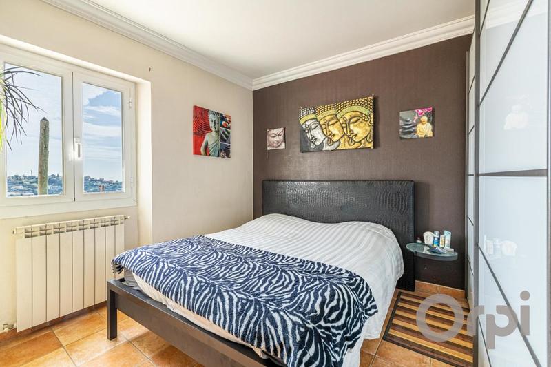 Maison - 106 m² - 5 pièces