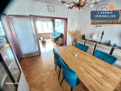 Maison ancienne - 163 m² - 8 pièces