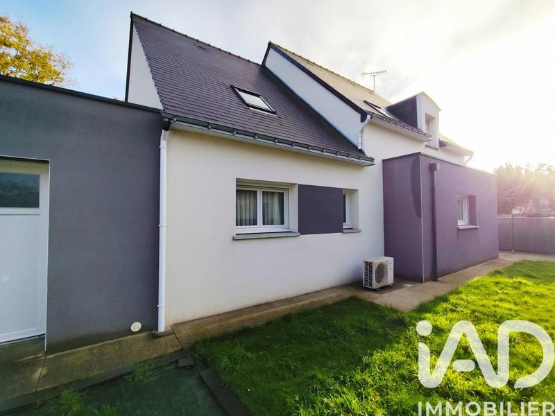 Maison - 127 m² - 7 pièces