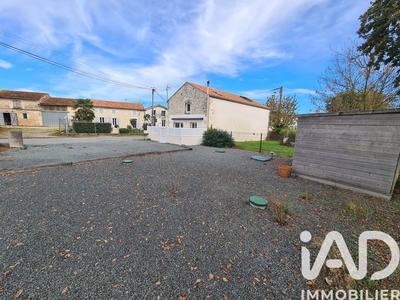 Maison de village - 92 m² - 6 pièces