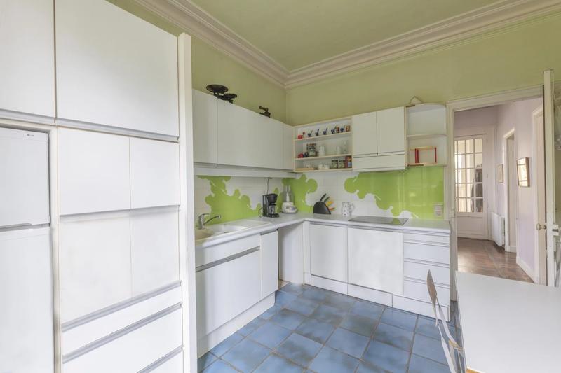 Maison - 273 m² - 9 pièces