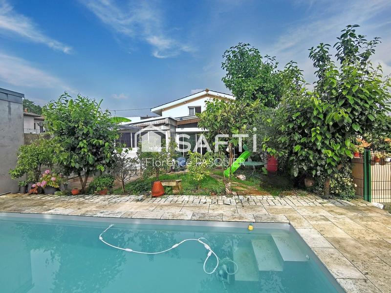 Maison - 107 m² - 5 pièces