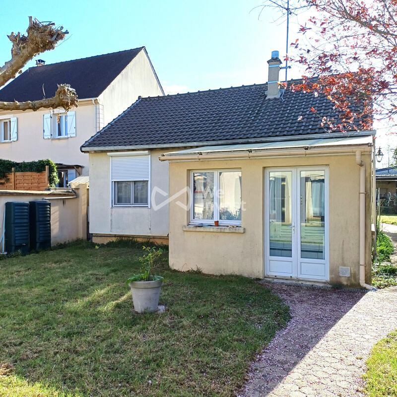 Maison - 188 m² - 10 pièces