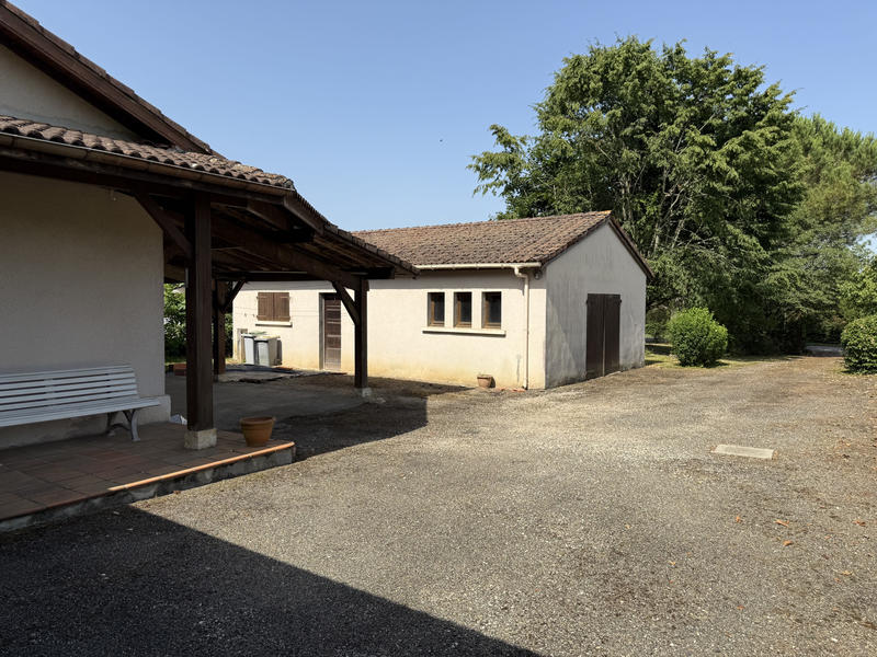 Maison de village - 116 m² - 6 pièces