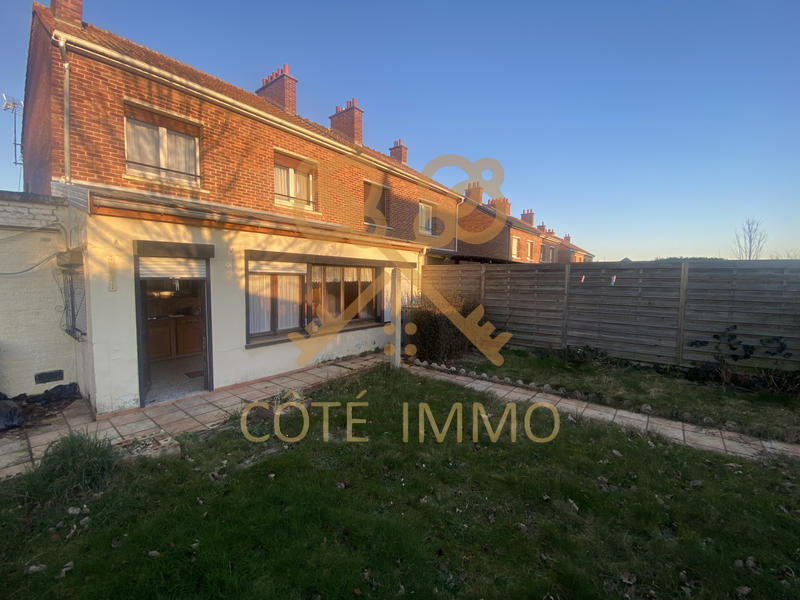 Maison - 97 m² - 6 pièces