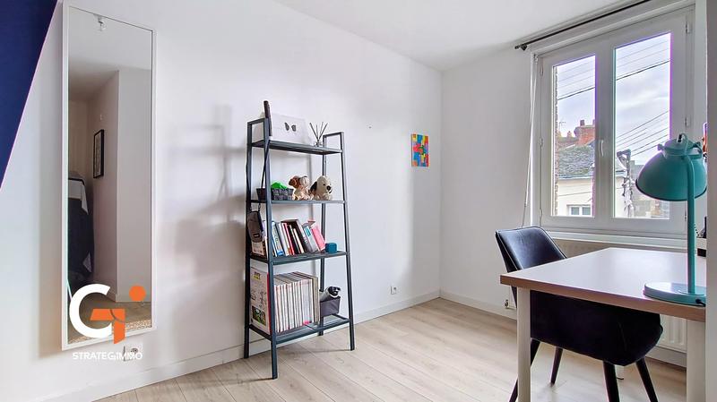 Maison - 80 m² - 5 pièces