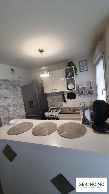 Appartement - 77 m² - 3 pièces