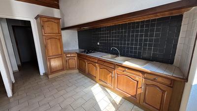 Maison de village - 110 m² - 3 pièces