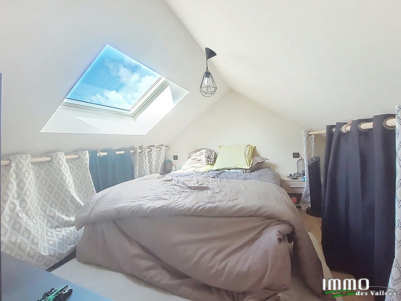 Maison - 200 m² - 3 pièces