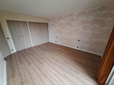 Appartement - 77 m² - 3 pièces