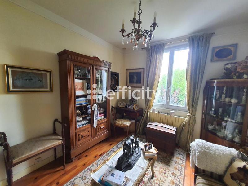 Maison - 146 m² - 7 pièces